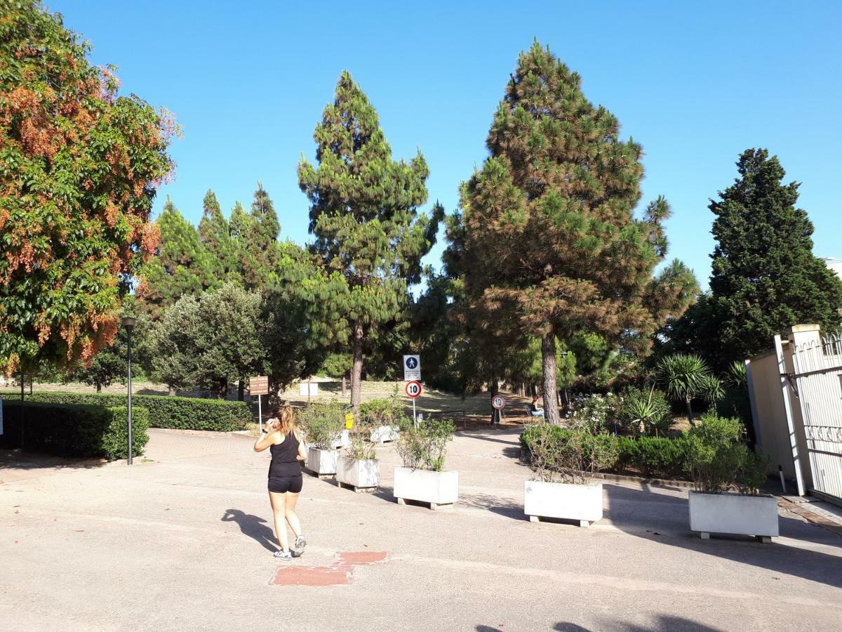 Mari Pintau Hotel Cagliari Buitenkant foto