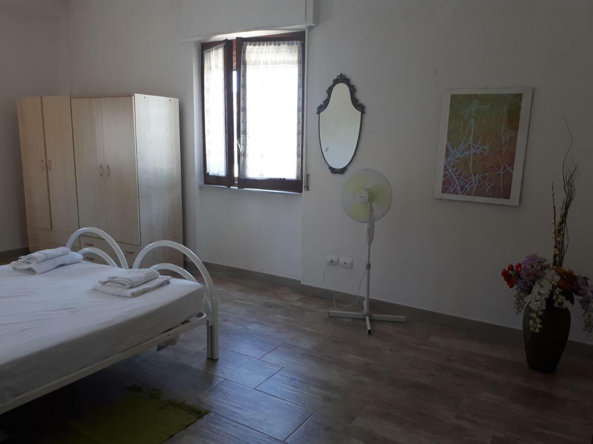 Mari Pintau Hotel Cagliari Buitenkant foto